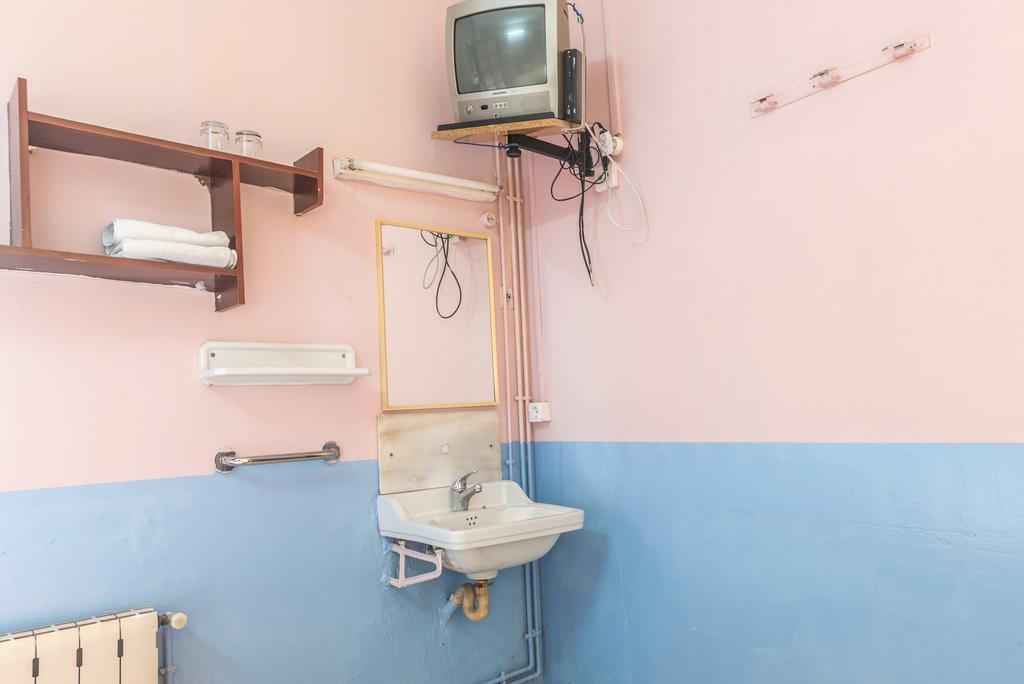 Hostel Turisol Barselona Dış mekan fotoğraf