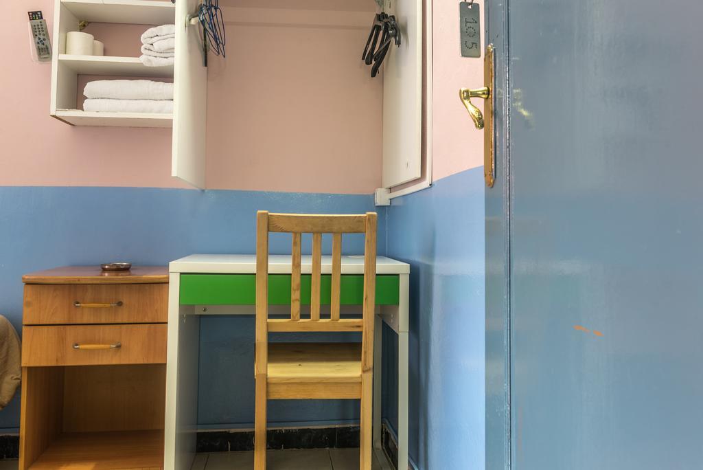 Hostel Turisol Barselona Dış mekan fotoğraf